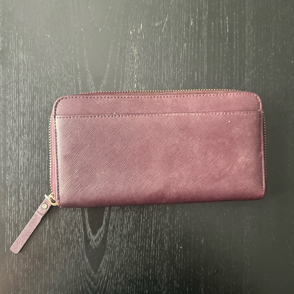 Kate Spade Large Staci Plum Wallet - Picture 10 of 11